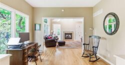 8414 Vista Circle, Parkville, MO 64152