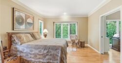 8414 Vista Circle, Parkville, MO 64152