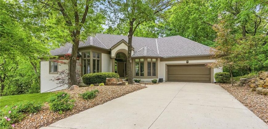 8414 Vista Circle, Parkville, MO 64152