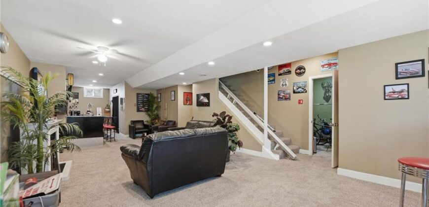8515 N Chalmers Avenue, Kansas City, MO 64153