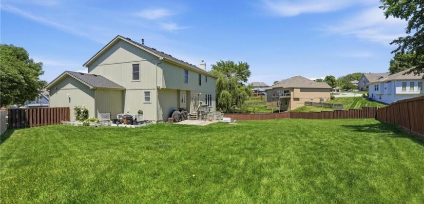 8515 N Chalmers Avenue, Kansas City, MO 64153