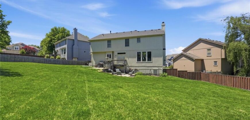 8515 N Chalmers Avenue, Kansas City, MO 64153
