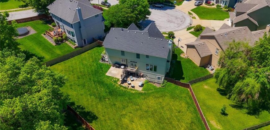 8515 N Chalmers Avenue, Kansas City, MO 64153