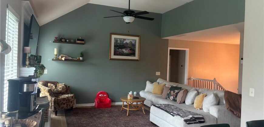 8932 NE 116th Place, Kansas City, MO 64157