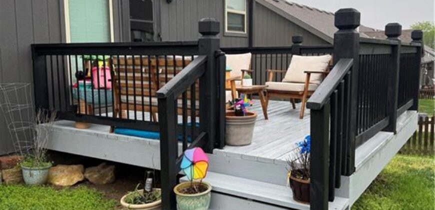 8932 NE 116th Place, Kansas City, MO 64157