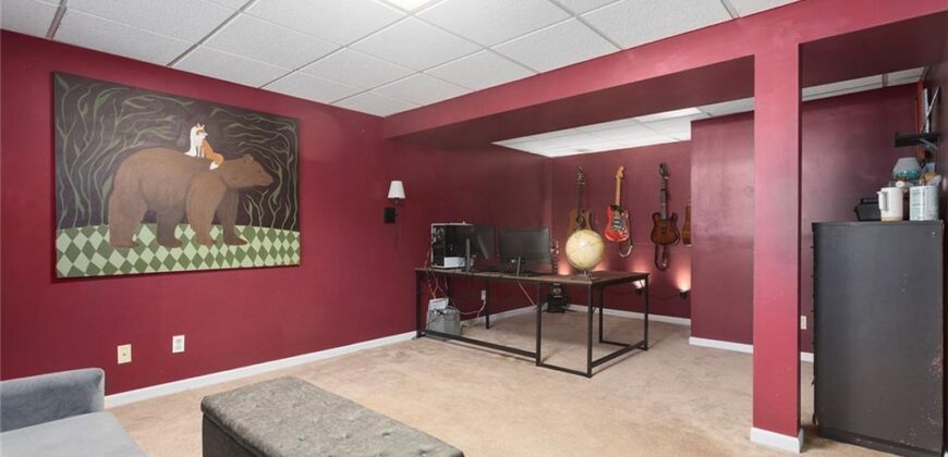 7210 NE 70th Street, Kansas City, MO 64119