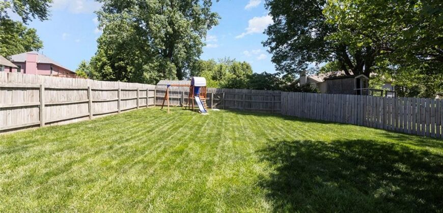 7210 NE 70th Street, Kansas City, MO 64119