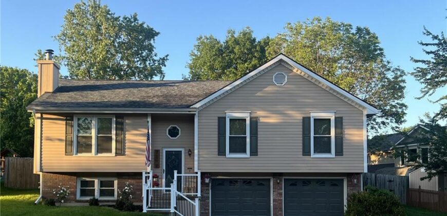 7210 NE 70th Street, Kansas City, MO 64119