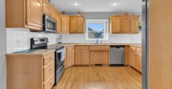 1102 E 18th Street, Kearney, MO 64060
