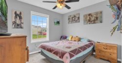 1102 E 18th Street, Kearney, MO 64060