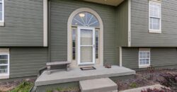 1102 E 18th Street, Kearney, MO 64060