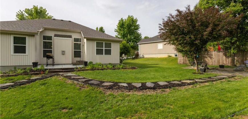 5005 NW Flintridge Drive, Riverside, MO 64150