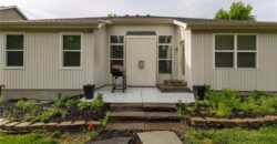 5005 NW Flintridge Drive, Riverside, MO 64150