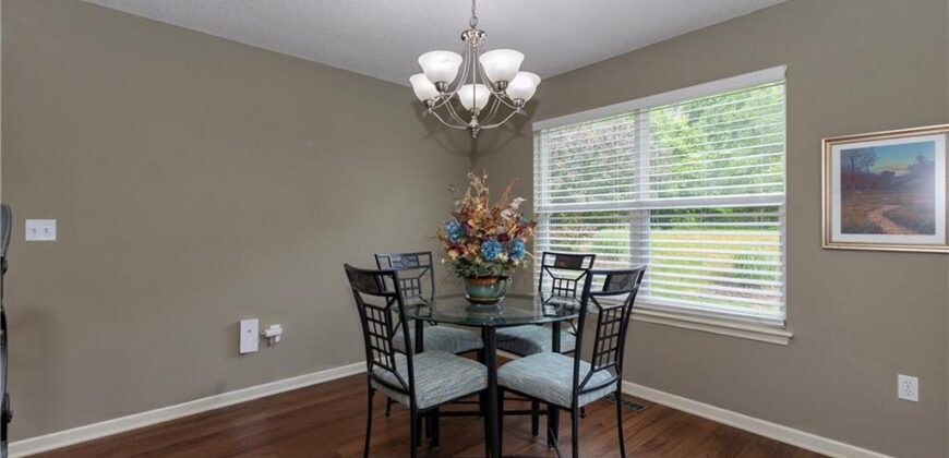 5005 NW Flintridge Drive, Riverside, MO 64150