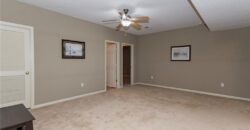 5005 NW Flintridge Drive, Riverside, MO 64150