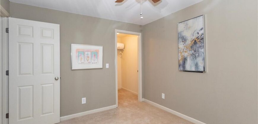 5005 NW Flintridge Drive, Riverside, MO 64150