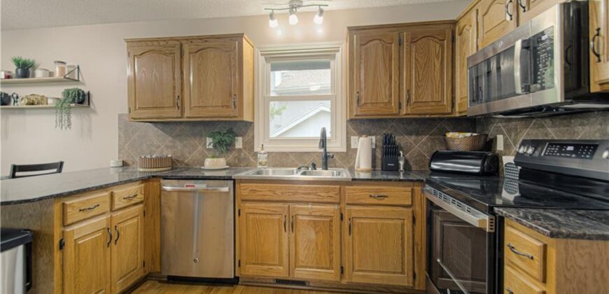 10820 N Kentucky Court, Kansas City, MO 64157