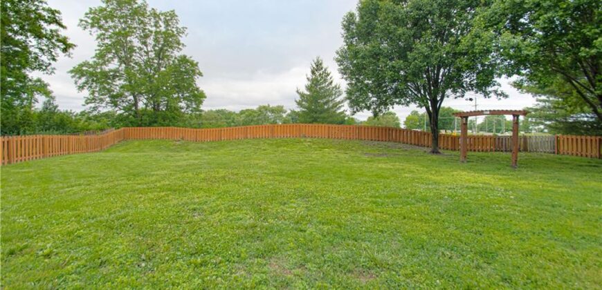 10820 N Kentucky Court, Kansas City, MO 64157