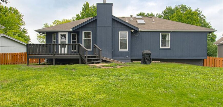 10820 N Kentucky Court, Kansas City, MO 64157