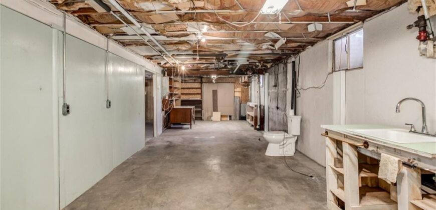 107 NE 72 nd Terrace, Gladstone, MO 64118