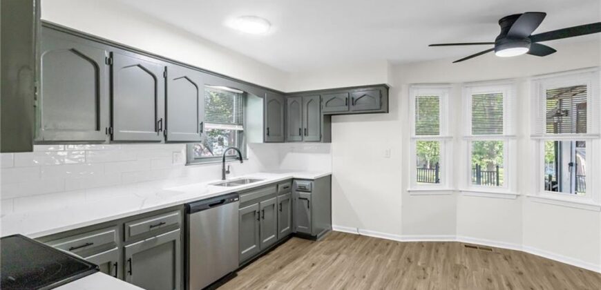 1405 NE 99th Street, Kansas City, MO 64155