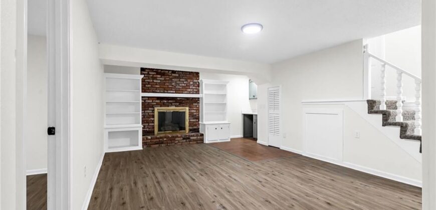 1405 NE 99th Street, Kansas City, MO 64155