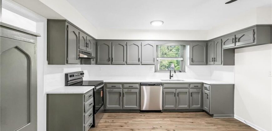 1405 NE 99th Street, Kansas City, MO 64155