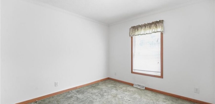 33555 Brown Road, Rushville, MO 64484