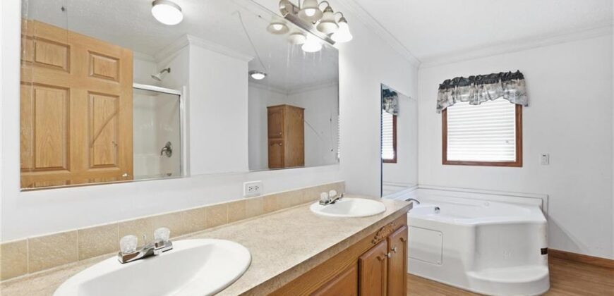 33555 Brown Road, Rushville, MO 64484
