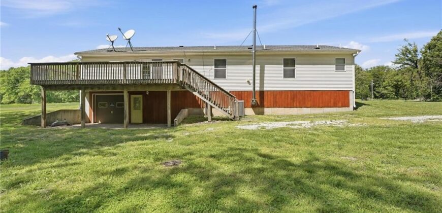 33555 Brown Road, Rushville, MO 64484
