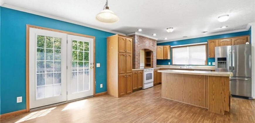 33555 Brown Road, Rushville, MO 64484