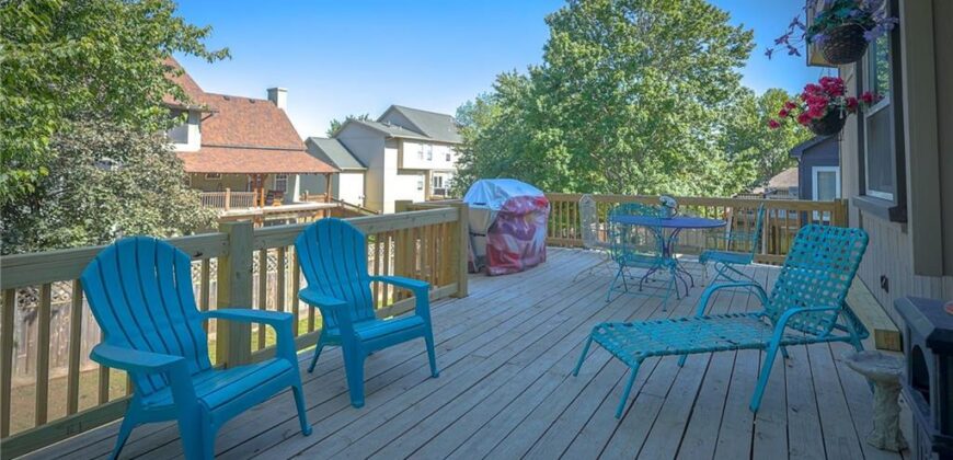 1437 Coventry Lane, Liberty, MO 64068