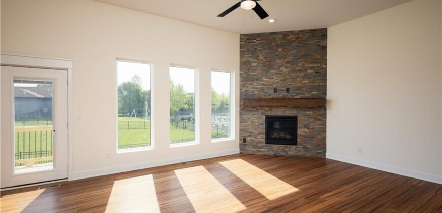 2211 Prairie Creek Drive, Kearney, MO 64060