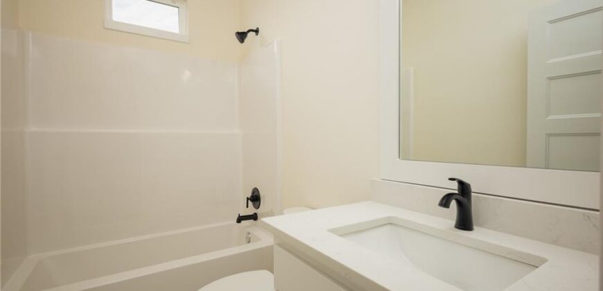 2211 Prairie Creek Drive, Kearney, MO 64060
