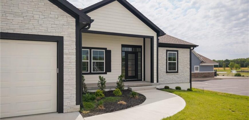 2211 Prairie Creek Drive, Kearney, MO 64060