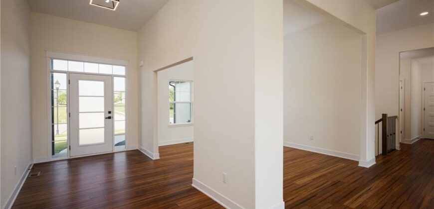 2211 Prairie Creek Drive, Kearney, MO 64060