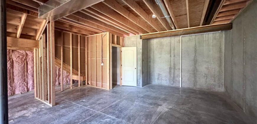 7711 NE 103rd Terrace, Kansas City, MO 64157