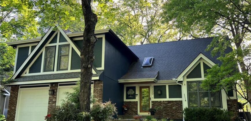 7130 N Woodland Avenue, Gladstone, MO 64118