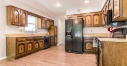 600 NW 66th Street, Kansas City, MO 64118