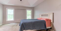 600 NW 66th Street, Kansas City, MO 64118