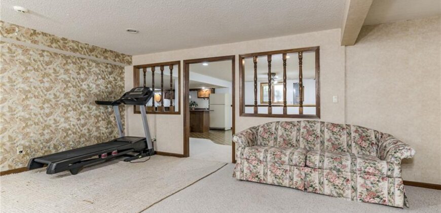 600 NW 66th Street, Kansas City, MO 64118