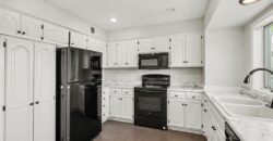 105 Sixth Street, Smithville, MO 64089