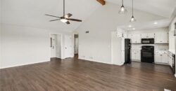 105 Sixth Street, Smithville, MO 64089