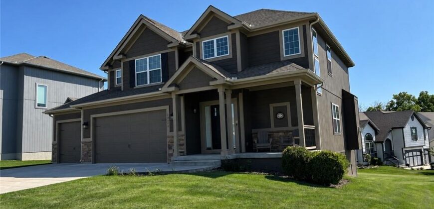 10000 N Richmond Avenue, Kansas City, MO 64157