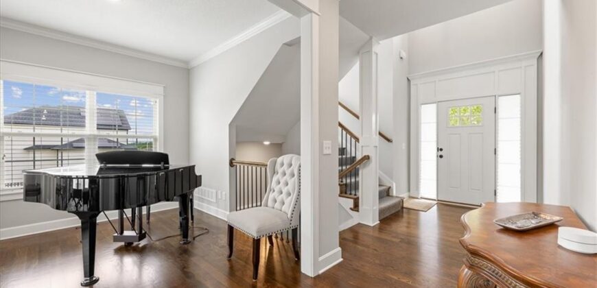 10000 N Richmond Avenue, Kansas City, MO 64157