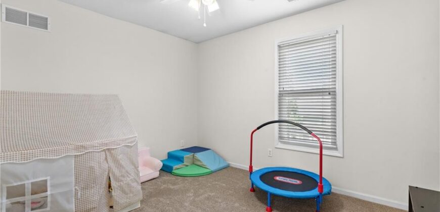 5717 N Beaman Avenue, Kansas City, MO 64151
