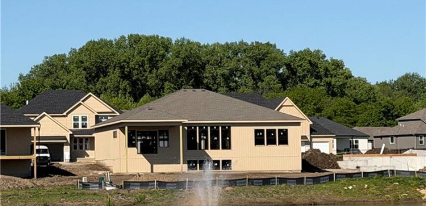 2343 Foxtail Drive, Kearney, MO 64060