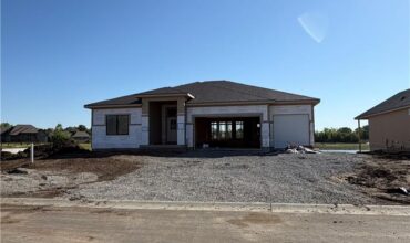 2343 Foxtail Drive, Kearney, MO 64060