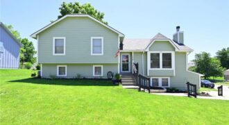 539 Lauren Street, Liberty, MO 64068