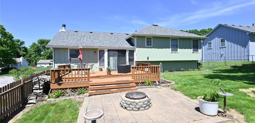 539 Lauren Street, Liberty, MO 64068